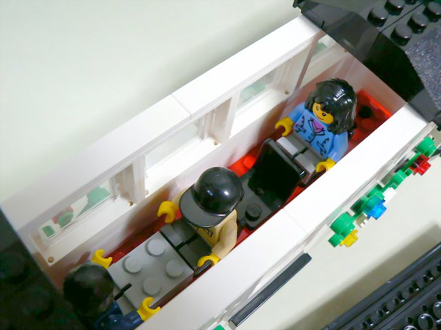 10173 Holiday Train 思わずほくそ笑む: かわいいレゴずき - I Love